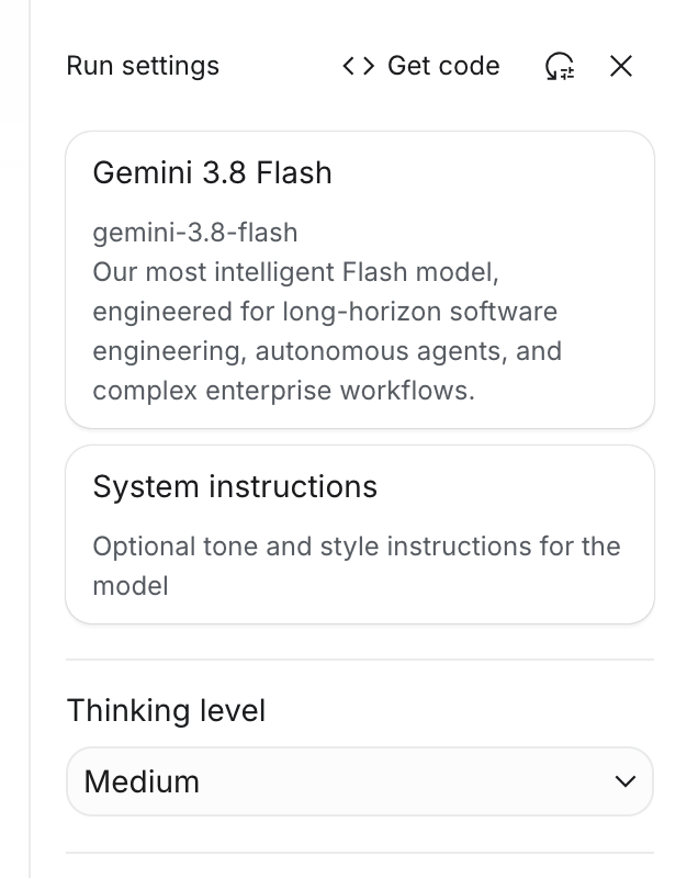 Google AI StudioのRun settingsでGemini 3.8 Flash(gemini-3.8-flash)と思考レベルMediumを確認する画面