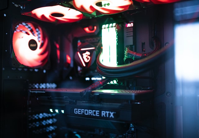 Igpu 内蔵gpu とは Dgpuとの違いやメリット デメリットを解説 テックキャンプ ブログ